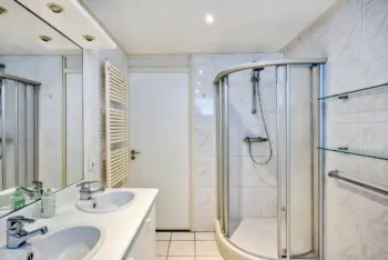 Duinpark Boulevard28 badkamer1