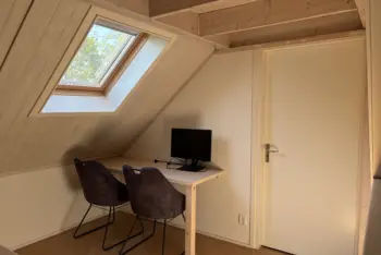Hout9 C werkplek