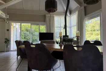 Hout9 C woonkamer