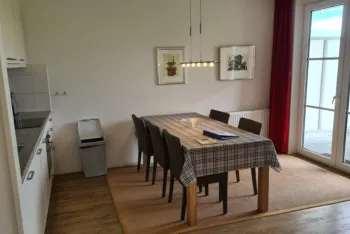 KRE076 eettafel