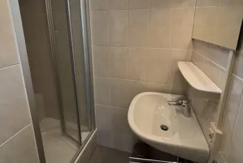 Kleine badkamer 1