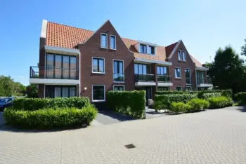 01 Binnenplaats