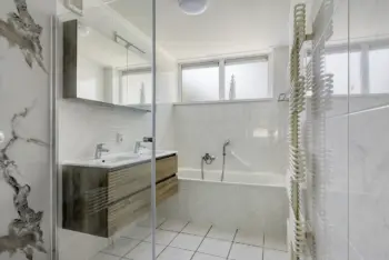 Zilvermeeuw46 badkamer1